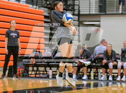 Thumbnail 2 in Sublette @ Syracuse photogallery.