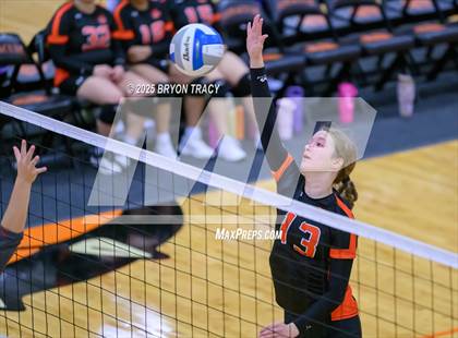 Thumbnail 3 in Sublette @ Syracuse photogallery.