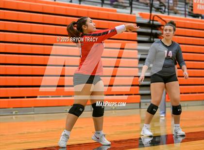 Thumbnail 3 in Sublette @ Syracuse photogallery.