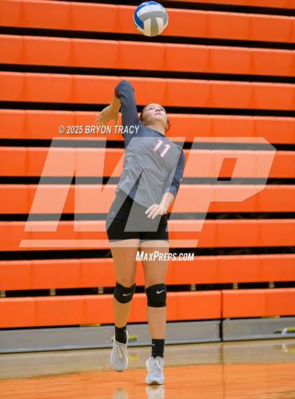 Thumbnail 1 in Sublette @ Syracuse photogallery.