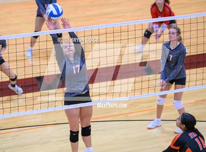 Thumbnail 1 in Sublette @ Syracuse photogallery.