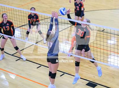 Thumbnail 1 in Sublette @ Syracuse photogallery.