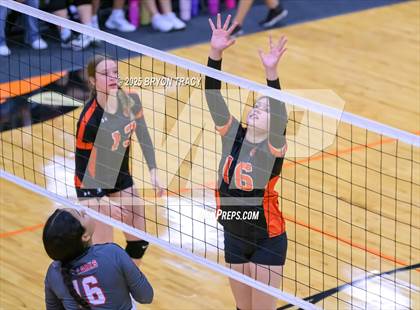 Thumbnail 3 in Sublette @ Syracuse photogallery.