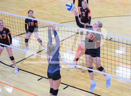 Thumbnail 2 in Sublette @ Syracuse photogallery.