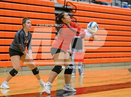 Thumbnail 1 in Sublette @ Syracuse photogallery.