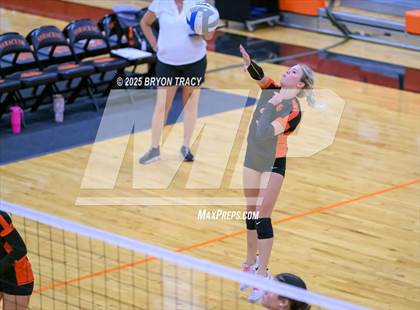 Thumbnail 3 in Sublette @ Syracuse photogallery.