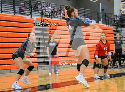 Thumbnail 3 in Sublette @ Syracuse photogallery.