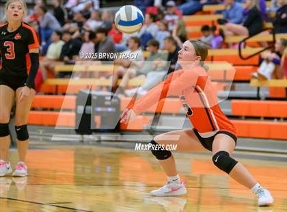 Thumbnail 1 in Sublette @ Syracuse photogallery.