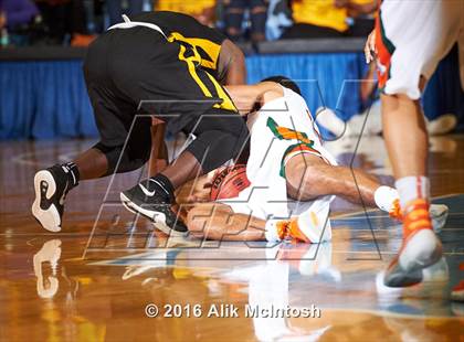 Thumbnail 2 in East Lincoln vs Farmville Central (NCHSAA 2A Final) photogallery.