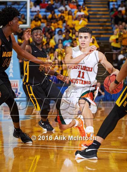 Thumbnail 3 in East Lincoln vs Farmville Central (NCHSAA 2A Final) photogallery.