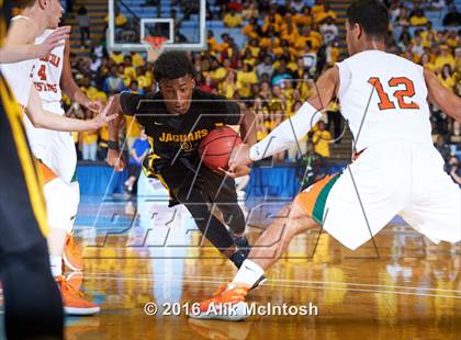 Thumbnail 2 in East Lincoln vs Farmville Central (NCHSAA 2A Final) photogallery.