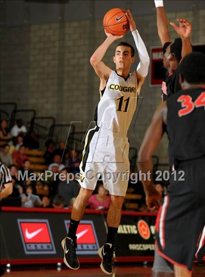 Thumbnail 2 in Westchester vs. Capistrano Valley (Nike Extravaganza) photogallery.