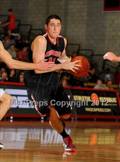 Thumbnail 2 in Westchester vs. Capistrano Valley (Nike Extravaganza) photogallery.