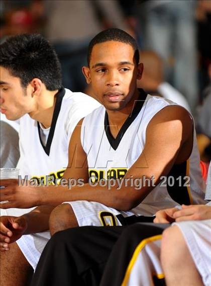 Thumbnail 3 in Westchester vs. Capistrano Valley (Nike Extravaganza) photogallery.