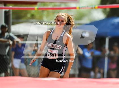 Thumbnail 1 in AIA Track and Field Finals (Girls High Jump) photogallery.