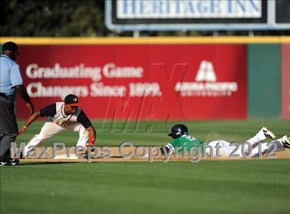 Thumbnail 2 in Glendora vs. Upland (Battle of the Baseline League) photogallery.