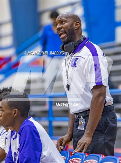 Thumbnail 3 in LaGrange vs Goose Creek Memorial (Beaumont ISD YMBL Tournament) photogallery.