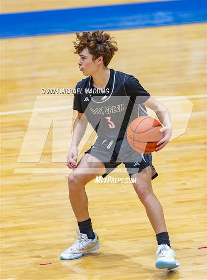 Thumbnail 2 in LaGrange vs Goose Creek Memorial (Beaumont ISD YMBL Tournament) photogallery.