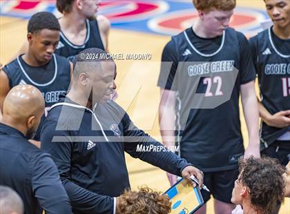 Thumbnail 2 in LaGrange vs Goose Creek Memorial (Beaumont ISD YMBL Tournament) photogallery.