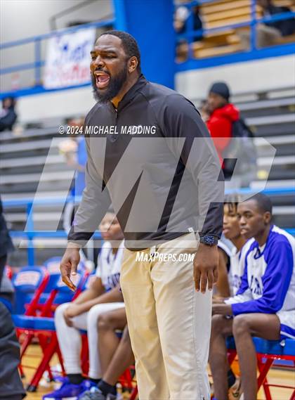 Thumbnail 1 in LaGrange vs Goose Creek Memorial (Beaumont ISD YMBL Tournament) photogallery.