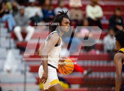 Thumbnail 3 in Jones County vs Eagle's Landing  photogallery.