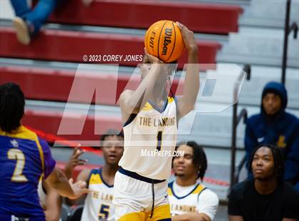 Thumbnail 1 in Jones County vs Eagle's Landing  photogallery.