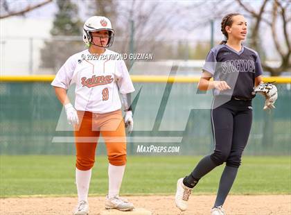 Thumbnail 2 in Stockdale vs. Selma photogallery.