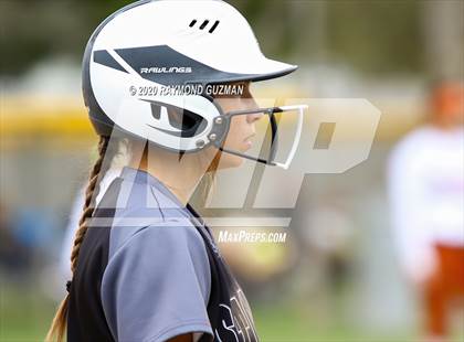 Thumbnail 1 in Stockdale vs. Selma photogallery.