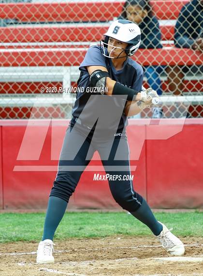 Thumbnail 2 in Stockdale vs. Selma photogallery.