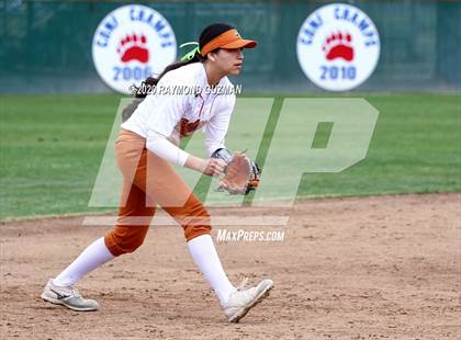 Thumbnail 1 in Stockdale vs. Selma photogallery.