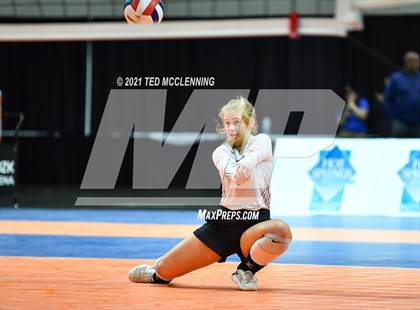 Thumbnail 2 in Mansfield vs. Life Way Christian (AAA 2A Final) photogallery.