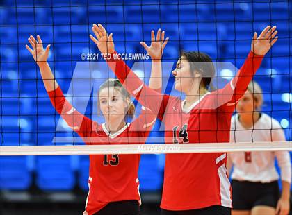 Thumbnail 3 in Mansfield vs. Life Way Christian (AAA 2A Final) photogallery.