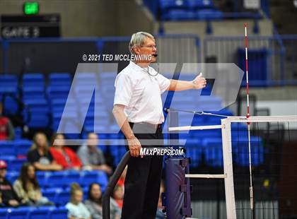 Thumbnail 2 in Mansfield vs. Life Way Christian (AAA 2A Final) photogallery.