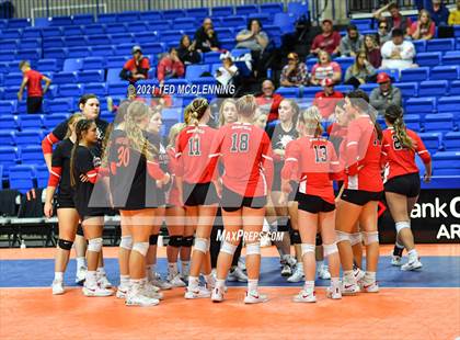 Thumbnail 2 in Mansfield vs. Life Way Christian (AAA 2A Final) photogallery.