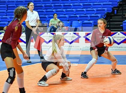Thumbnail 3 in Mansfield vs. Life Way Christian (AAA 2A Final) photogallery.