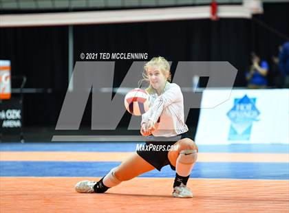 Thumbnail 1 in Mansfield vs. Life Way Christian (AAA 2A Final) photogallery.
