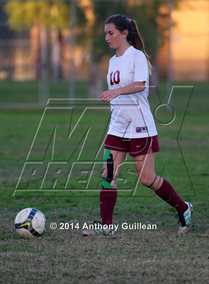 Thumbnail 1 in JV: Laguna Beach vs. Calvary Chapel photogallery.