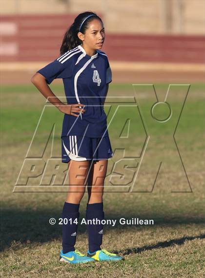 Thumbnail 2 in JV: Laguna Beach vs. Calvary Chapel photogallery.