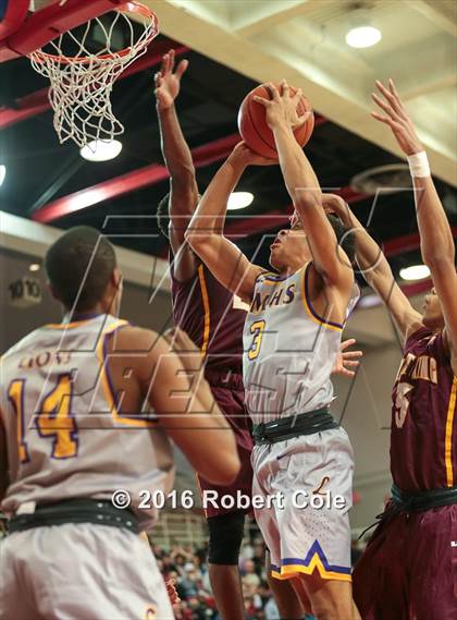 Thumbnail 2 in Christ the King @ Bishop Loughlin (CHSAA Intersectional Semifinal) photogallery.