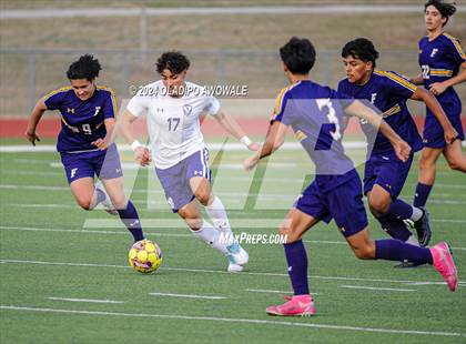 Thumbnail 2 in Anna @ Farmersville photogallery.