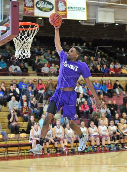 Thumbnail 2 in Minnesota vs Wisconsin (Border Battle All-Star Game) photogallery.