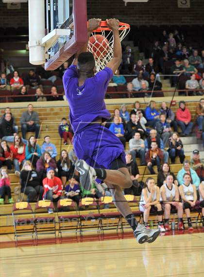 Thumbnail 1 in Minnesota vs Wisconsin (Border Battle All-Star Game) photogallery.