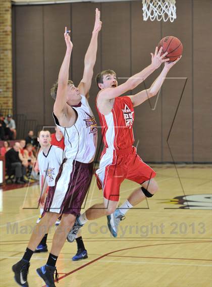 Thumbnail 3 in Minnesota vs Wisconsin (Border Battle All-Star Game) photogallery.