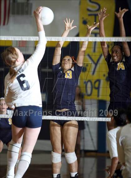 Thumbnail 3 in McNeil @ Stony Point photogallery.