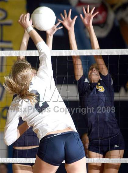 Thumbnail 3 in McNeil @ Stony Point photogallery.