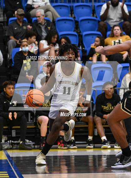 Thumbnail 1 in Jonesboro vs. Hot Springs (AAA 5A State Playoff first round) photogallery.
