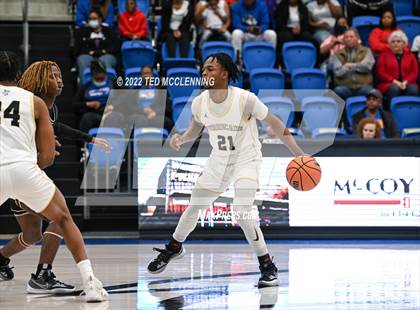 Thumbnail 1 in Jonesboro vs. Hot Springs (AAA 5A State Playoff first round) photogallery.