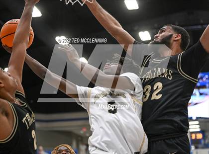 Thumbnail 3 in Jonesboro vs. Hot Springs (AAA 5A State Playoff first round) photogallery.