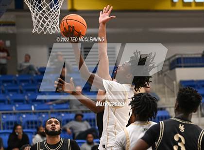 Thumbnail 2 in Jonesboro vs. Hot Springs (AAA 5A State Playoff first round) photogallery.