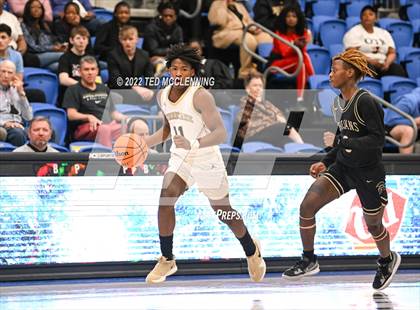 Thumbnail 1 in Jonesboro vs. Hot Springs (AAA 5A State Playoff first round) photogallery.